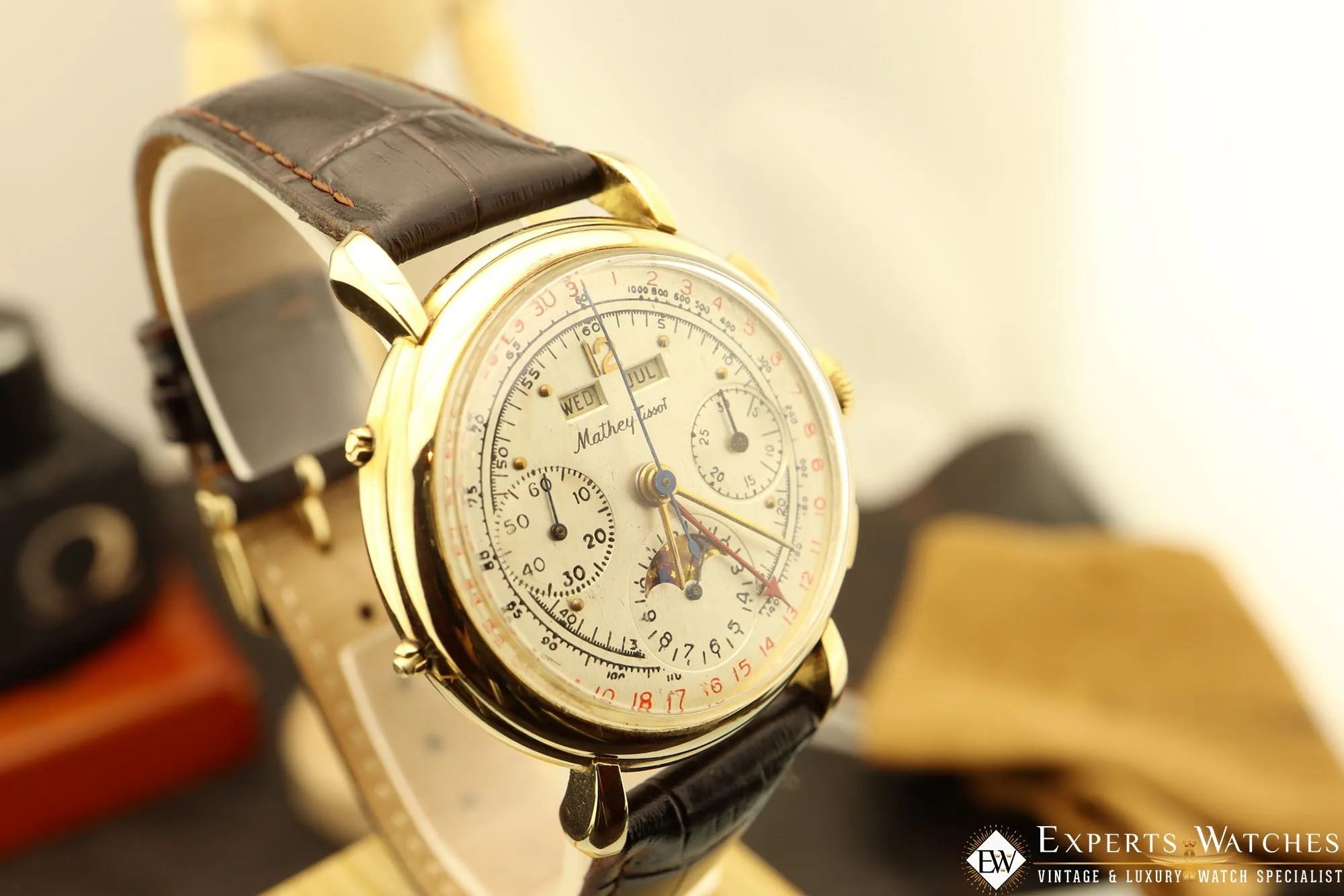 Vintage Serviced 50s Mathey Tissot Chronograph Valjoux 88 Day Date MoonPhase 14K